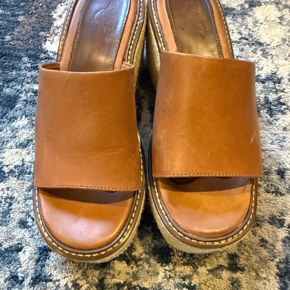 Freebird’s Miami wedge